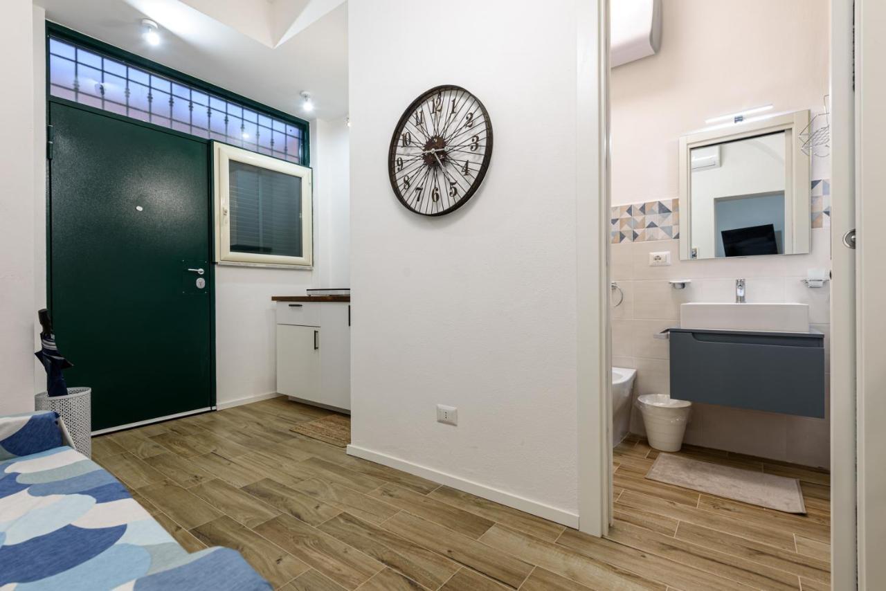 Apartment Il Cuore Di Napoli. Little Sweet Home.